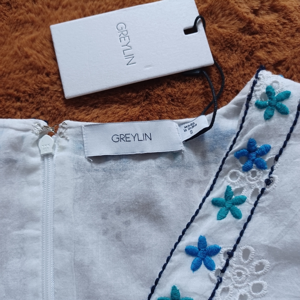GREYLIN Embroidered Dress - Picture 8 of 11